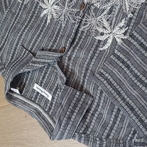 Tommy Bahama Hawaiian Shirt Men's sz M Grey/White Embroidered Palm Linen Blend